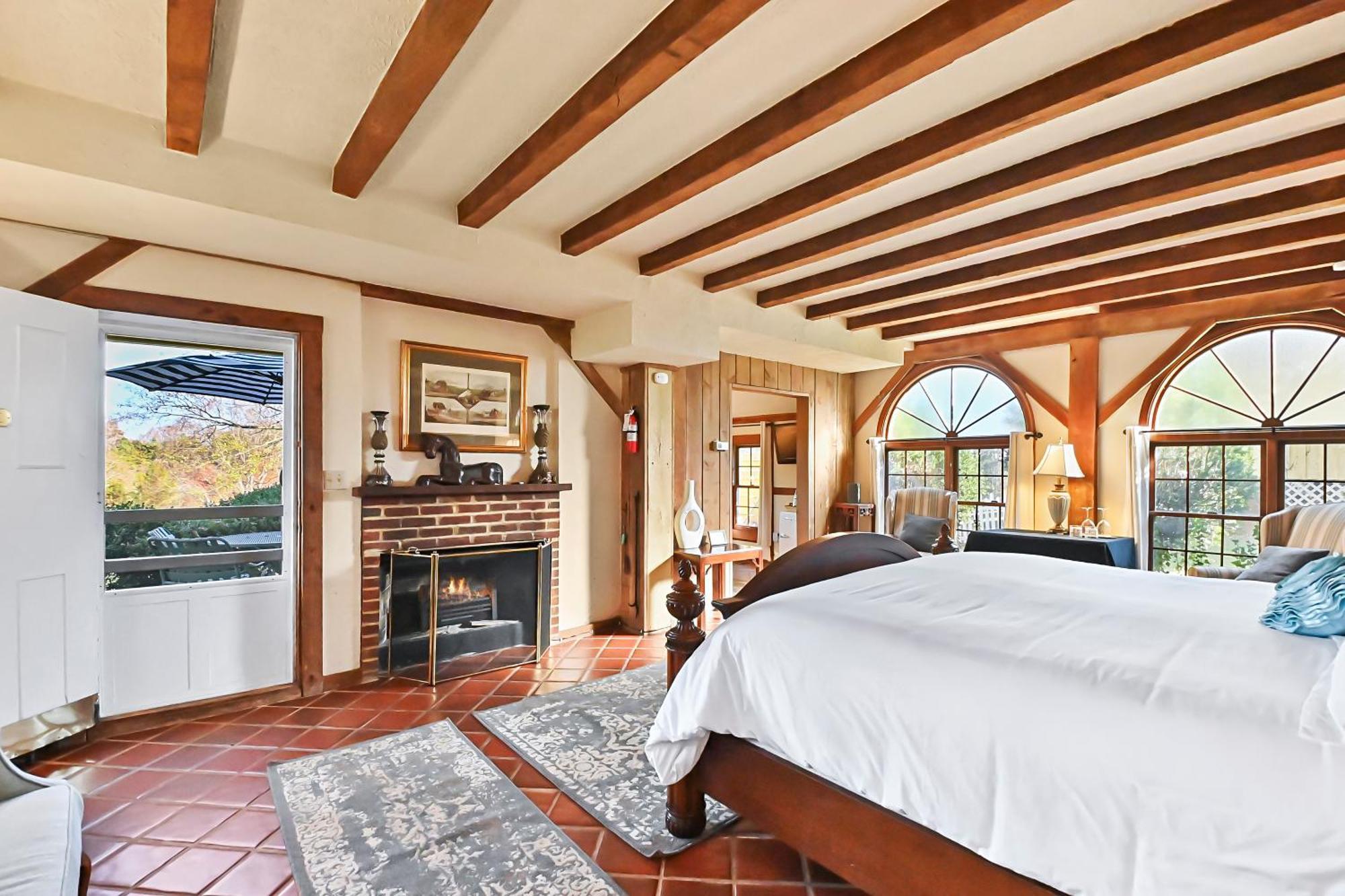 Prospect Hill Inn & Restaurant Zion Crossroads Dış mekan fotoğraf